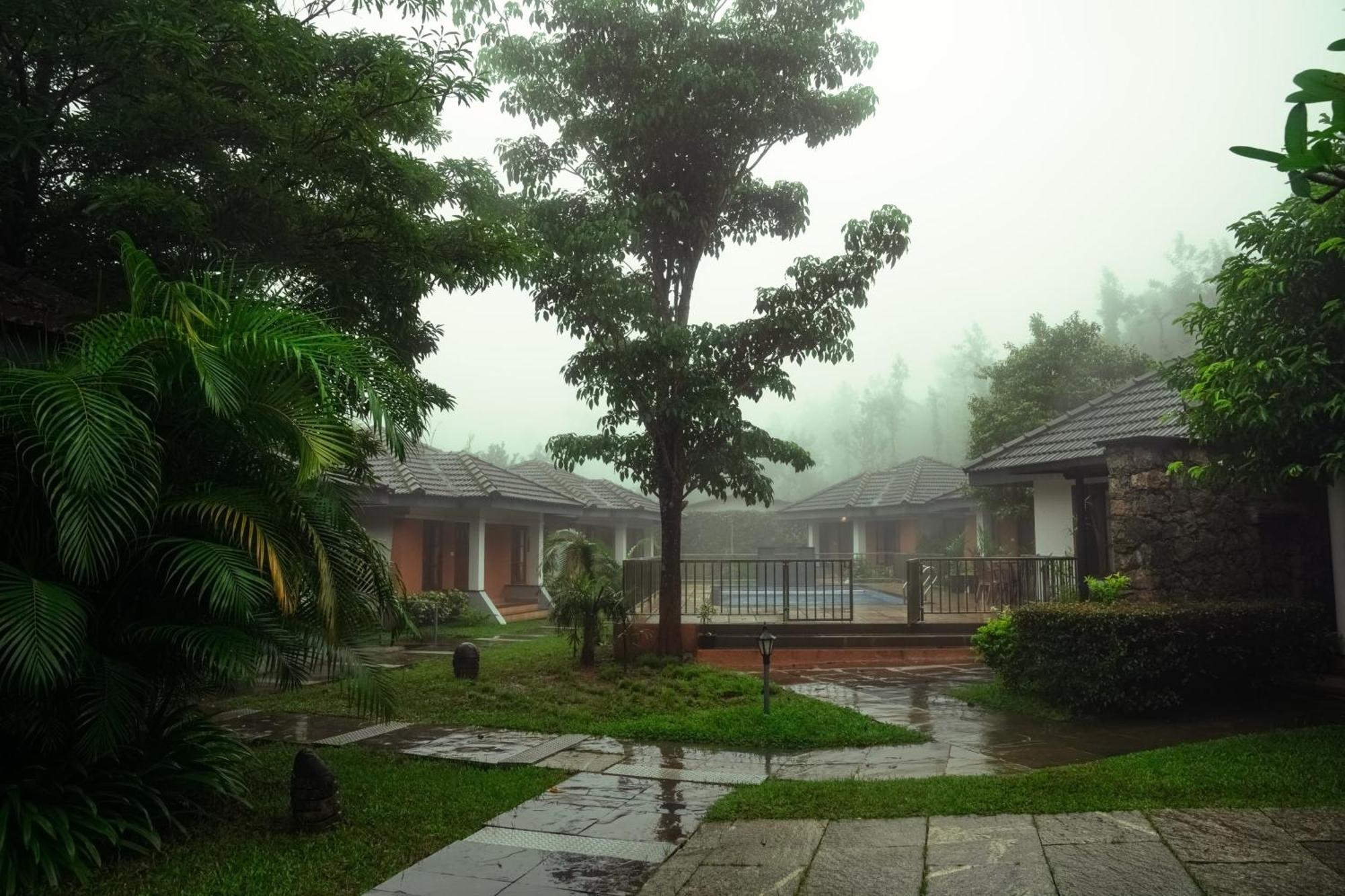 Misty Grove Resort Hotel Gudalur  Exterior photo