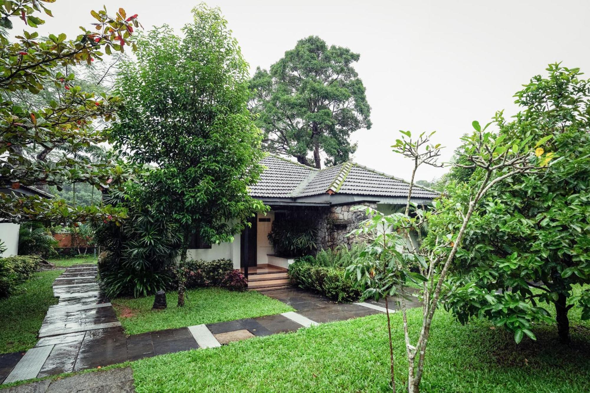 Misty Grove Resort Hotel Gudalur  Exterior photo